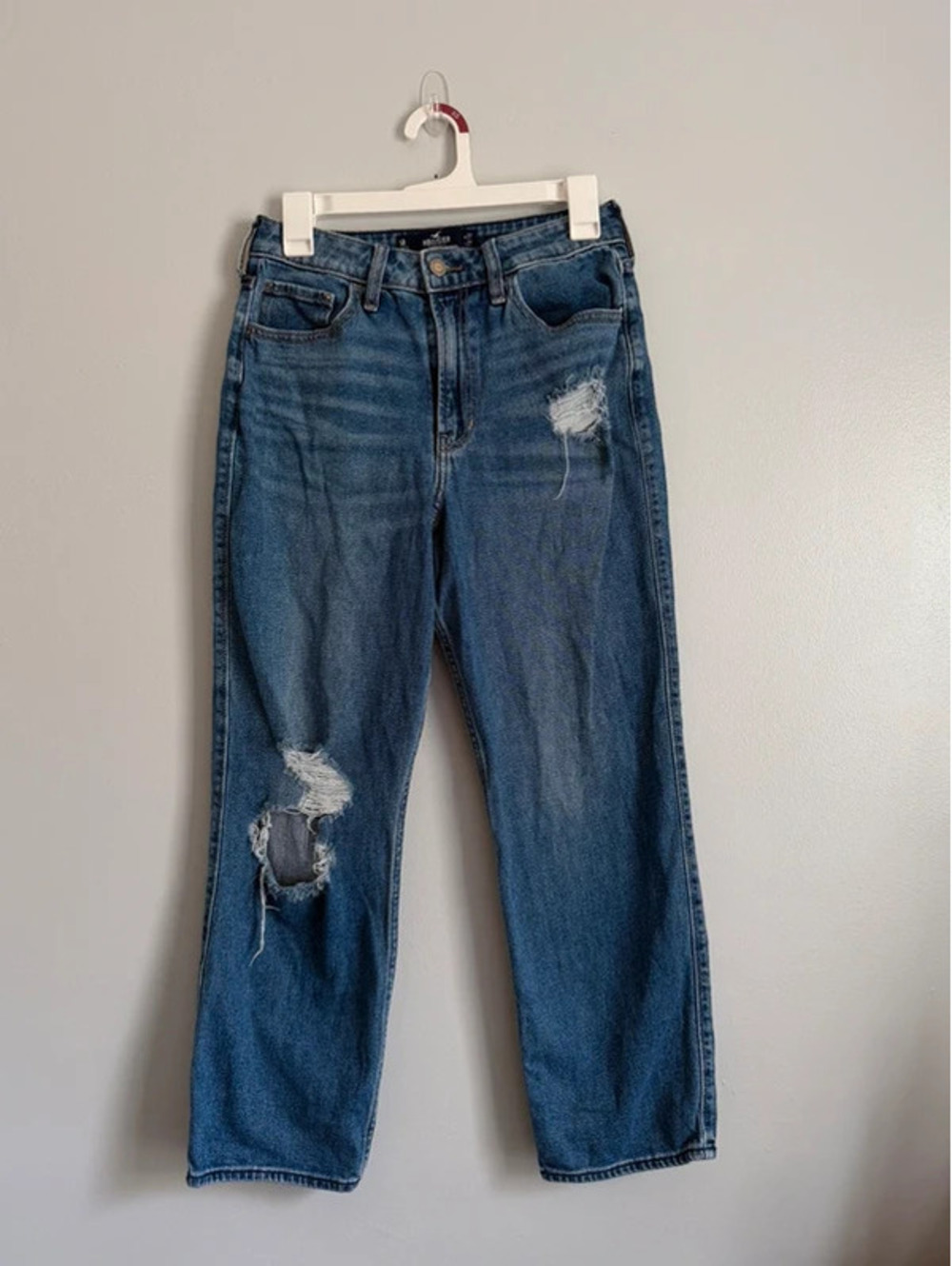 Hollister Ultra High Rise Vintage Straight Distressed Jeans 5R W27 L27